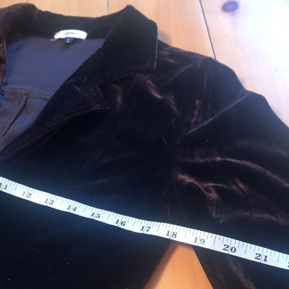 Soft Blazer - Picture 7 of 11